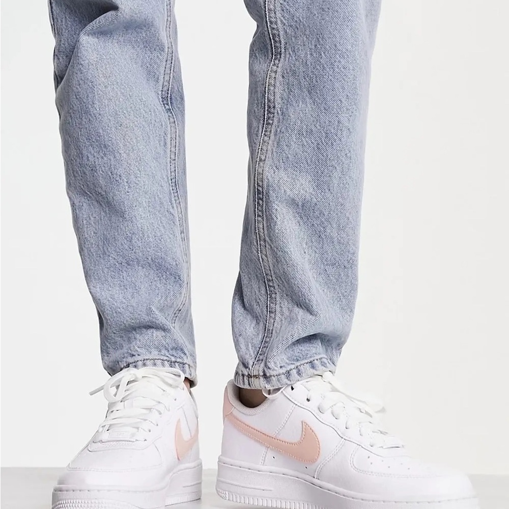 NIKE | Air Force 1 Low ‘07 | Size 9